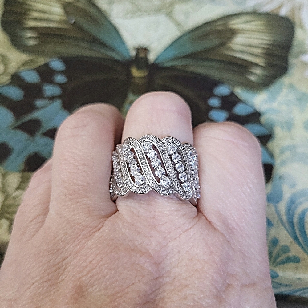 JTV BELLA LUCE RING - Picture 7 of 7